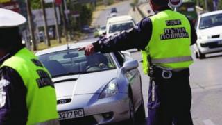 Пътни полицаи закопчаха дрогиран турчин с канабис в гащите