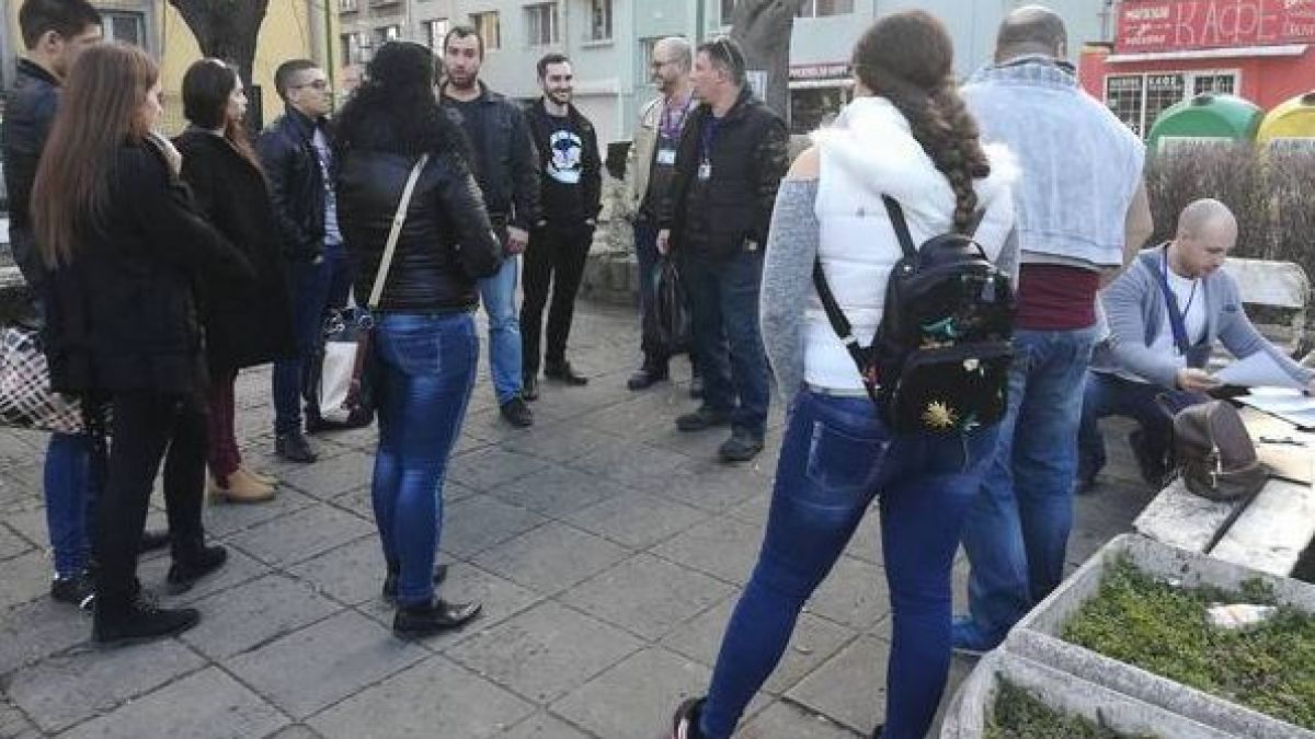 Бургас удари по масата: Кардинални мерки срещу бруталните роми до Старата поща (СНИМКИ)
