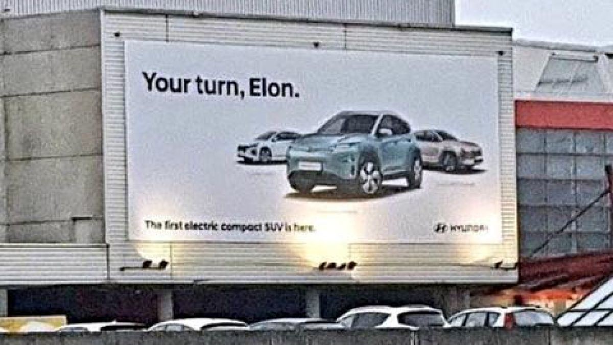 Илон Мъск е в стрес! Hyundai плаши Tesla с електрическо SUV с вулгарно име