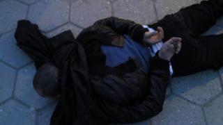 Жоро Манджата трябваше да е в затвора, а полицията го намери ...