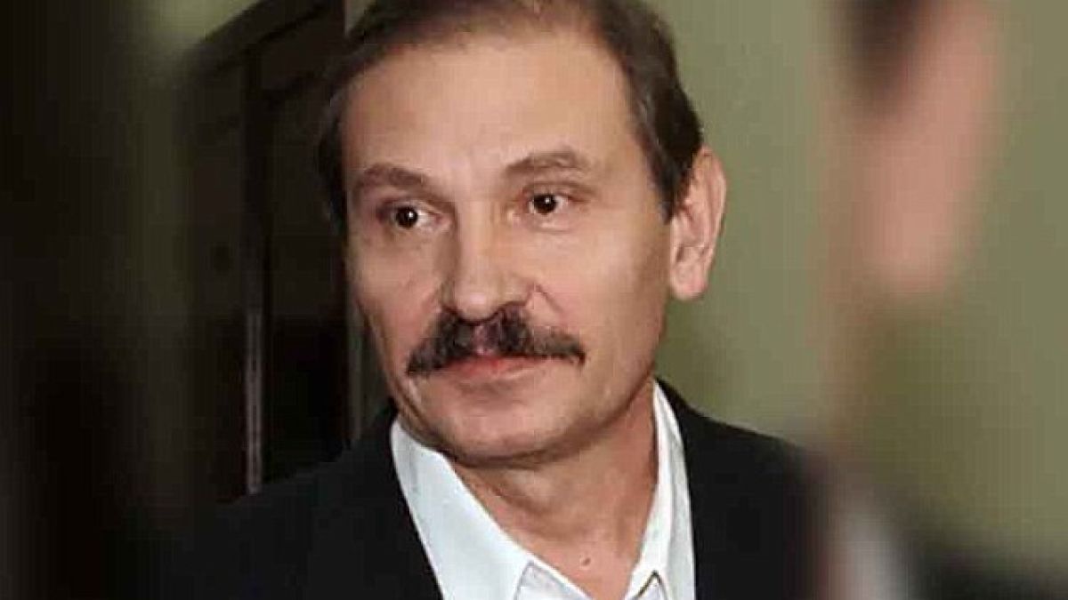Британските медии извънредно: Враг на Путин е намерен мъртъв! Руски изгнаник и приятел на Березовски е открит бездиханен в дома си в Лондон (СНИМКИ)