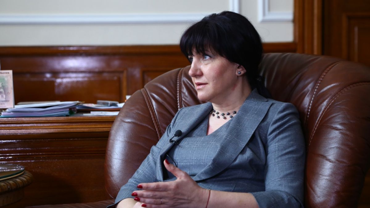 Цвета Караянчева ще се запознае с най-големия инфраструктурен проект във Варна