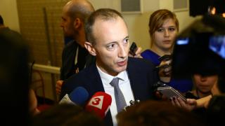 Министър Вълчев посочи каква точно е причината за сгрешените резултати в класирането след 7-и клас