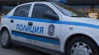 Агресия във варненски мол! Мъж леко чукна кола на кифла и позната на шефа на охраната, тя викна бабаитите му и те го смляха от бой