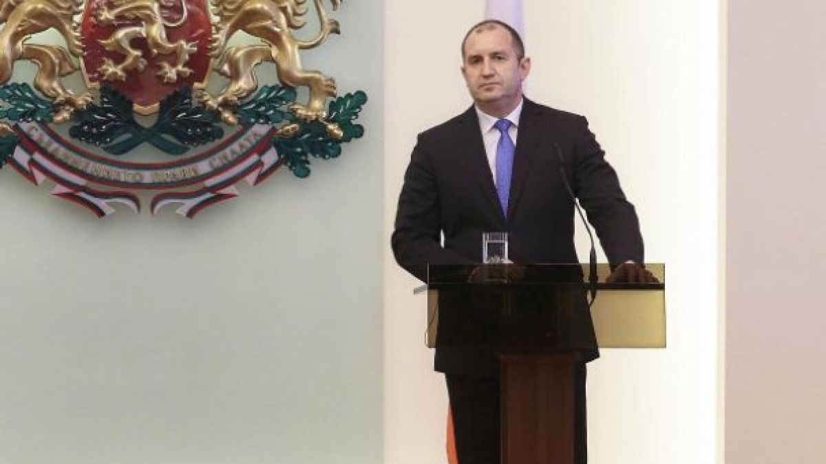 Радев поздрави Путин с изборната победа