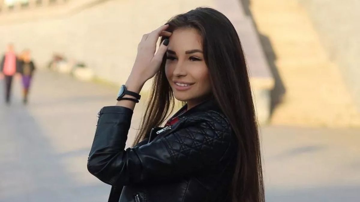 Руска моделка скочи от 6-ия етаж в Дубай, за да се спаси от ухажор, ето какво се случи (СНИМКИ)