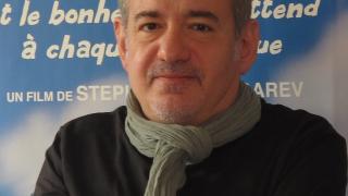 Стефан Командарев изрева срещу торентите и държавата: Наричат ни тунеядци, но българинът предпочита крадените копия