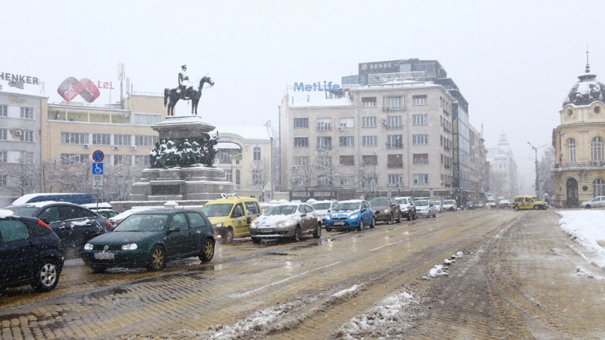 Важно! МВР със специални заръки за шофьорите заради рязката промяна на времето