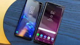 Собствениците на Galaxy S9 се оплакват от сериозни проблеми с дисплея