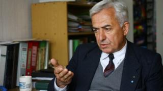 Професор от БАН хвърли бомбата: Над 80 вида извънземни щъкат между нас 