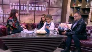 Навръх Благовещение Мариана Векилска си гугука с евангелисти за... Дядо Коледа