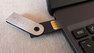 Как тийнейджър обра уж сигурните "портфейли" с криптовалута