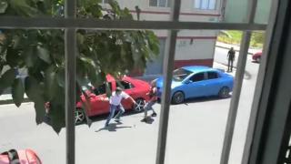 Шофьор отряза с мачете пръста на таксиджия при меле на пътя (СНИМКИ/ВИДЕО 18+)
