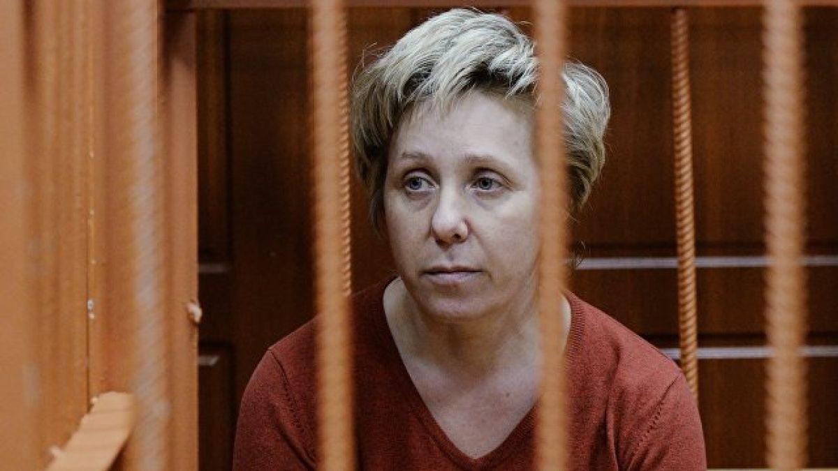 Нова следа за ада в Кемерово: Неадекватни гаменчета с циганска външност и черни брадички подпалили мола 