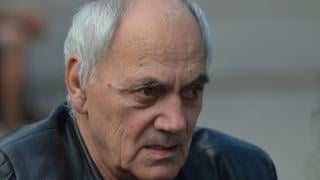 Първи подробности за състоянието на известния наш режисьор, бит и ограбен от крадлив циганин в сърцето на София!