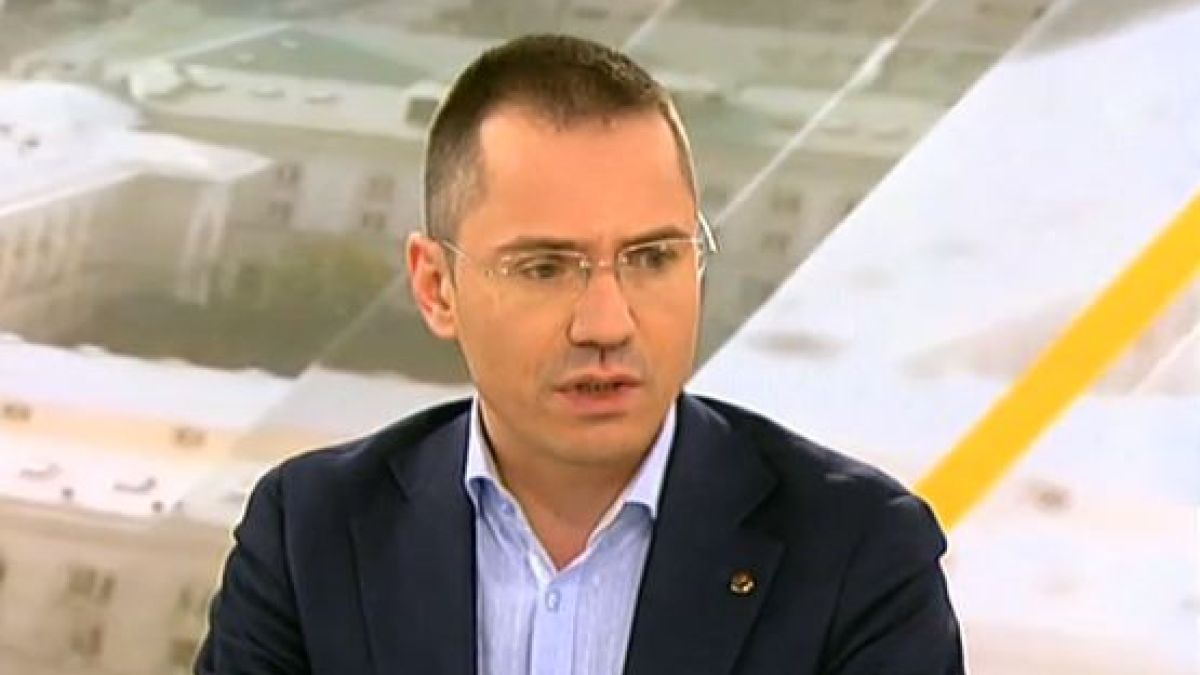 Ангел Джамбазки обясни кой е единственият пострадал от случая "Скрипал"