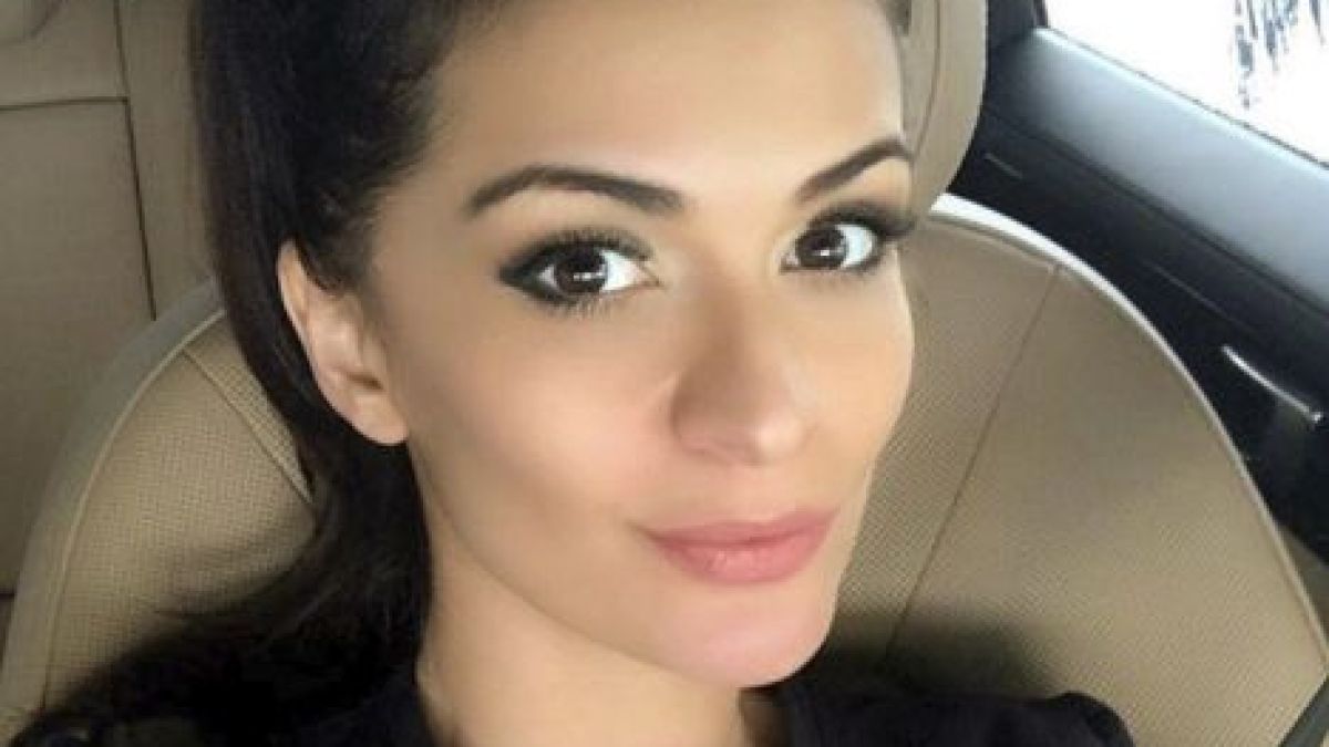 Половинката на Преслава я позлати заради бебето! Няма да повярвате какво й подари бъдещият татко 