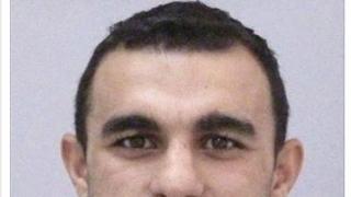 Първо в БЛИЦ! Става епидемия! Още един издирван престъпник нададе глас в страницата на СДВР в интернет (СНИМКИ)