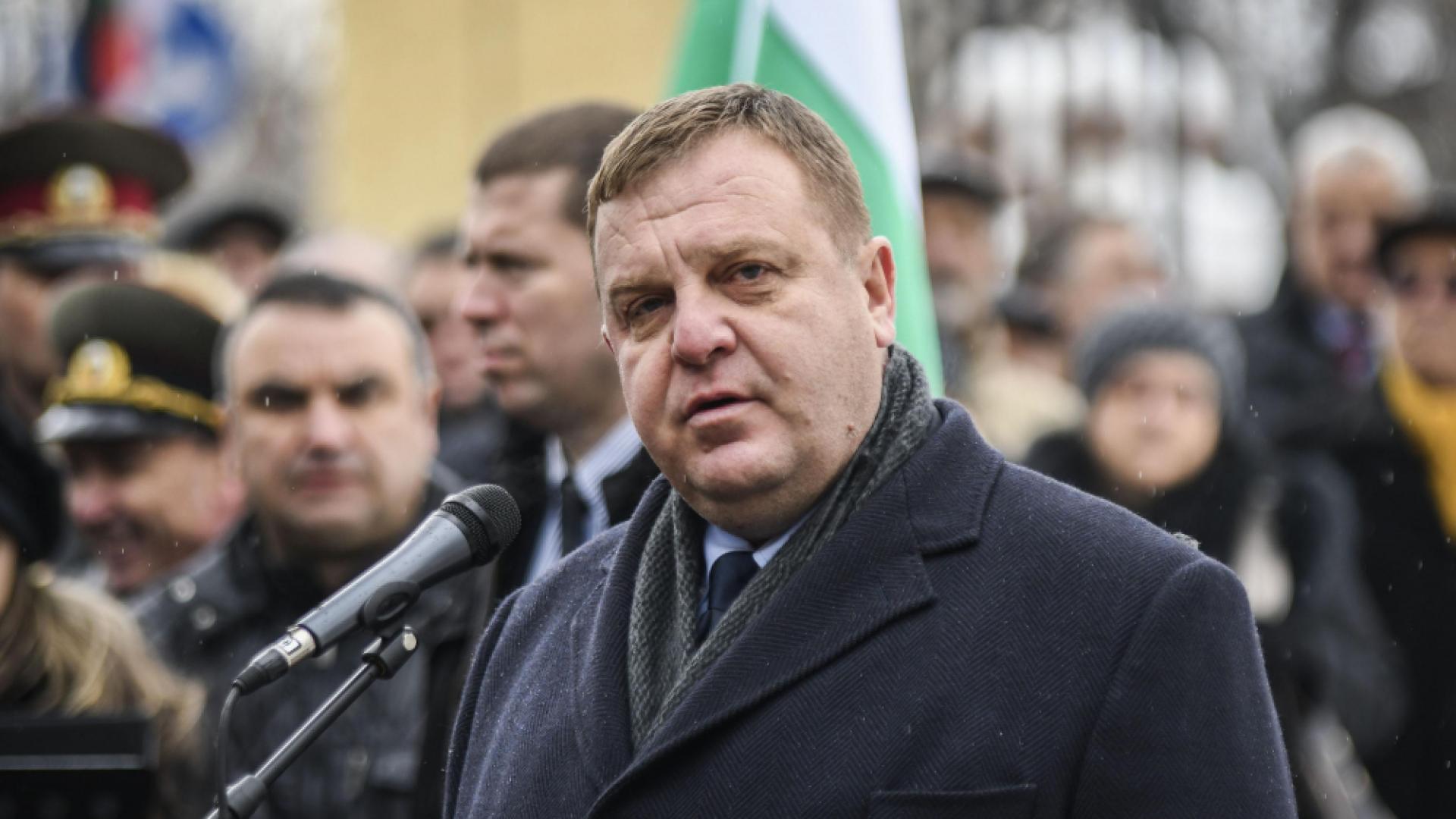 Каракачанов с гореща информация за вероятността от падането на китайската космическа станция у нас, взети са всички необходими мерки!