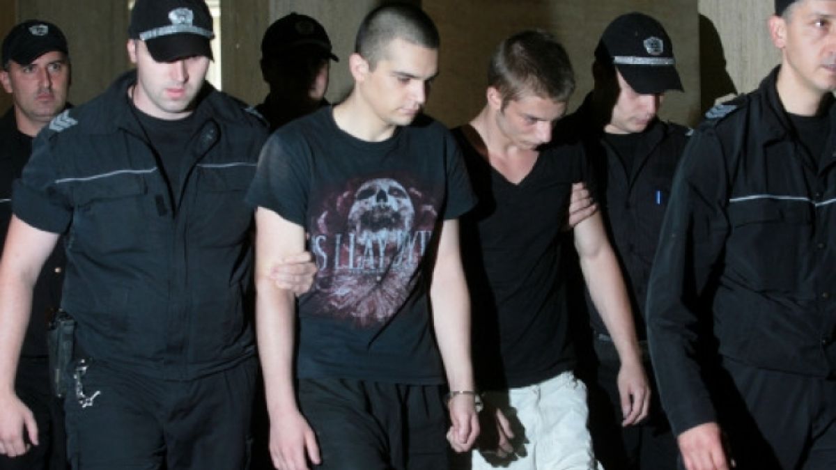 Съдът замахна със секирата и отсече главите на насилниците на бебето Еци, ето колко време ще гният в затвора