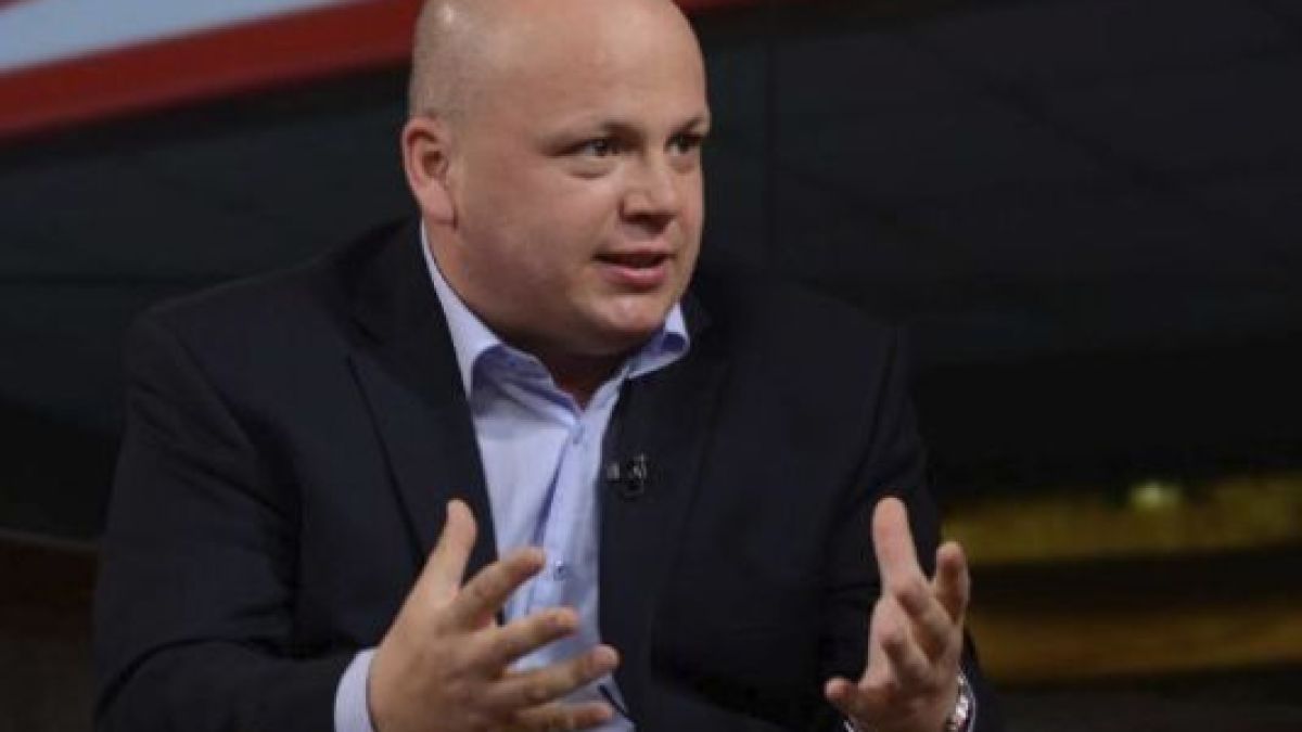 Александър Симов: Бойко Борисов се спаси от една огромна политическа и обществена криза