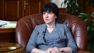 Караянчева за проф. Чирков: Дълбок поклон пред този достоен човек