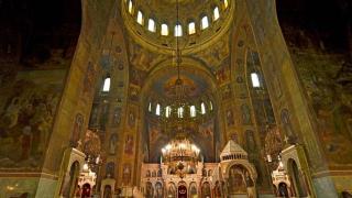 Хисарски свещеник забрави осмата Божа заповед и извърши немислимото