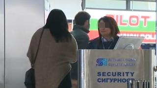 Скандал: Нашенец се върна със закъснял полет от Амстердам и се шашна - пак нито един граничен полицай на летището 