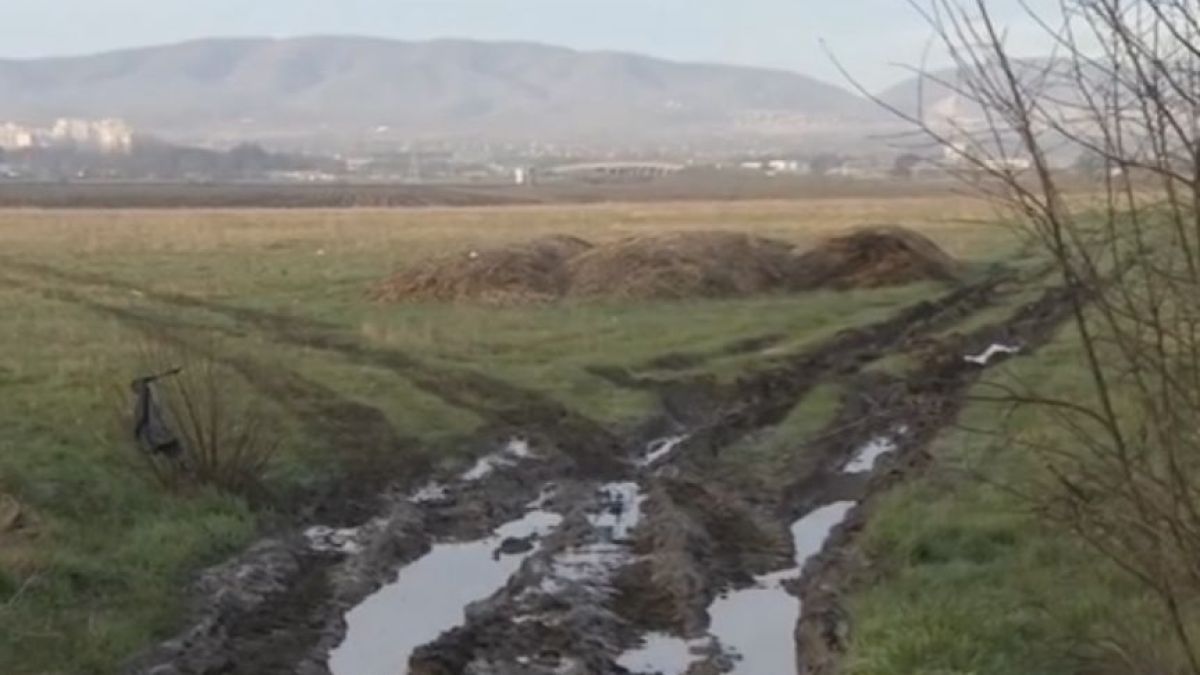 Стана ясно кои двама са заловени при снощното яростно преследване в калните ниви около столичното Околовръстно