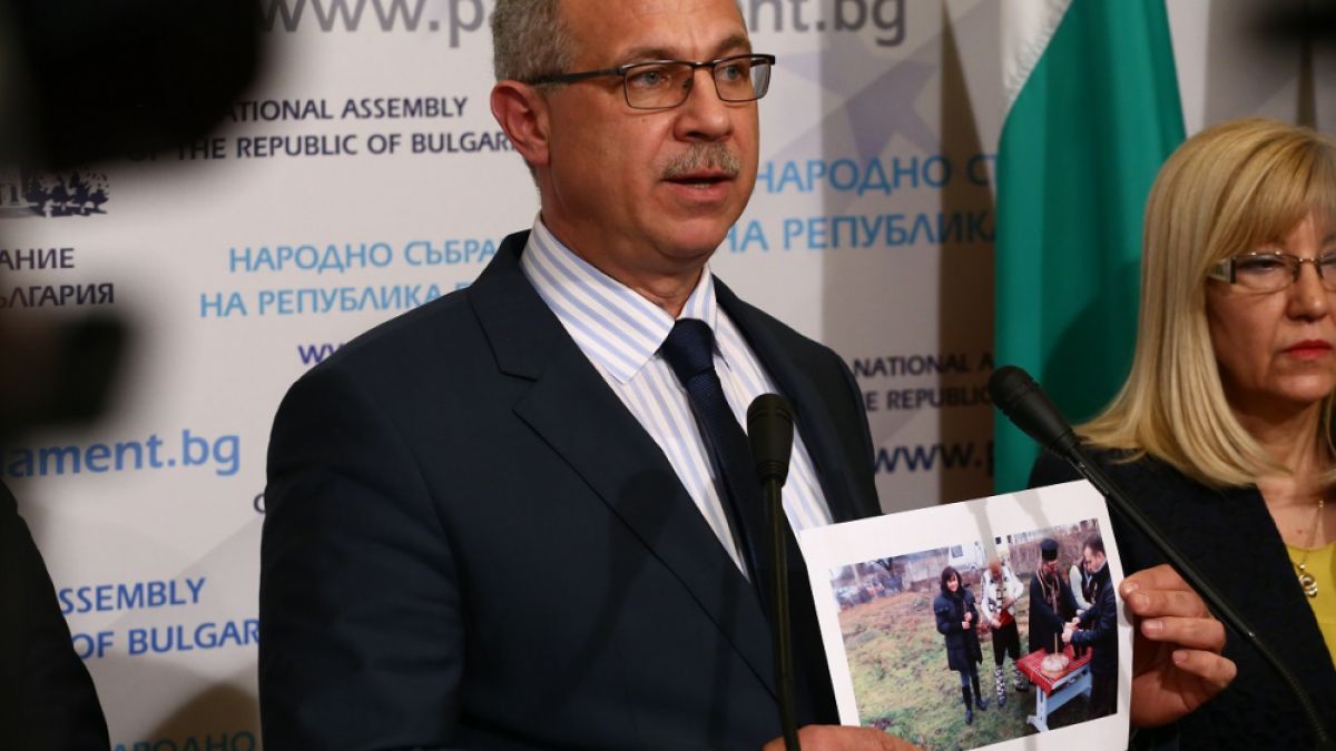 Антон Тодоров: Диво и безпаметно племе, не съм очаквал такова самозаколение на част от българите!