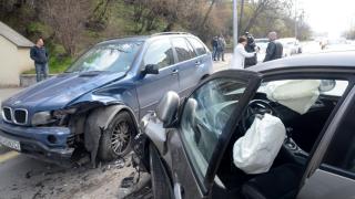 Извънредно и първо в БЛИЦ! Жестока катастрофа с Армен Назарян в центъра на София!