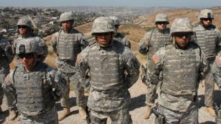 Тръмп прати Националната гвардия на границата с Мексико 