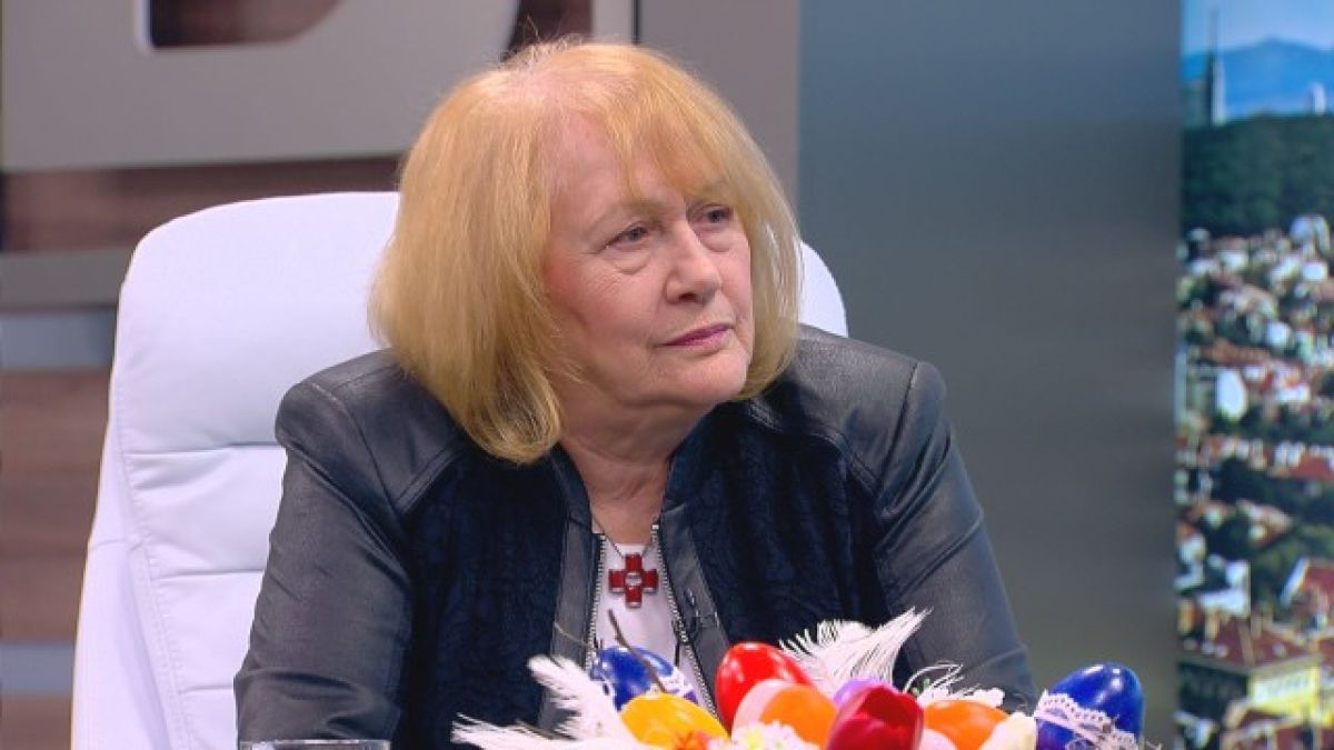 Бина Харалампиева: Може да се направи паралел между посещението в църквата и ходенето на театър (ВИДЕО) 