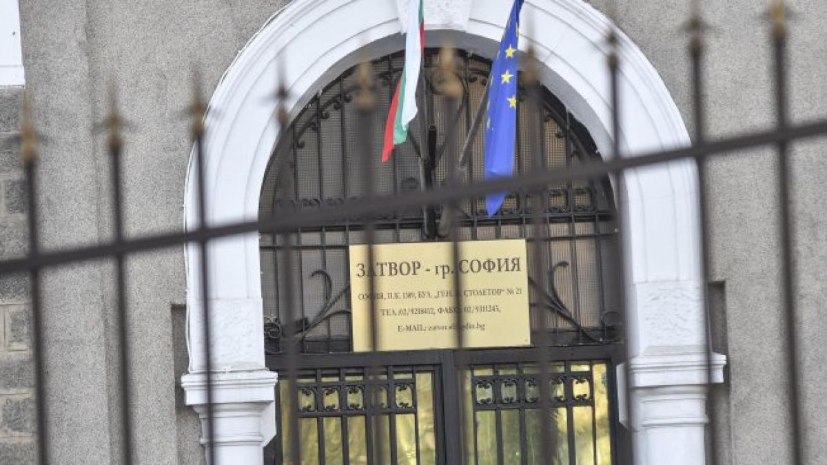 Надзирателите обявиха защо се случи зрелищното бягство на Пелов и Колев
