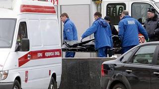 Мъж изпи чаша алкохол, покри се с петна и почина