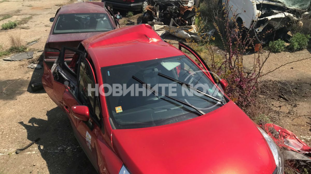 Трагедията! Семейство с 2-годишно дете е загинало при жестоката катастрофа на АМ "Тракия" (ПЪРВИ СНИМКИ)