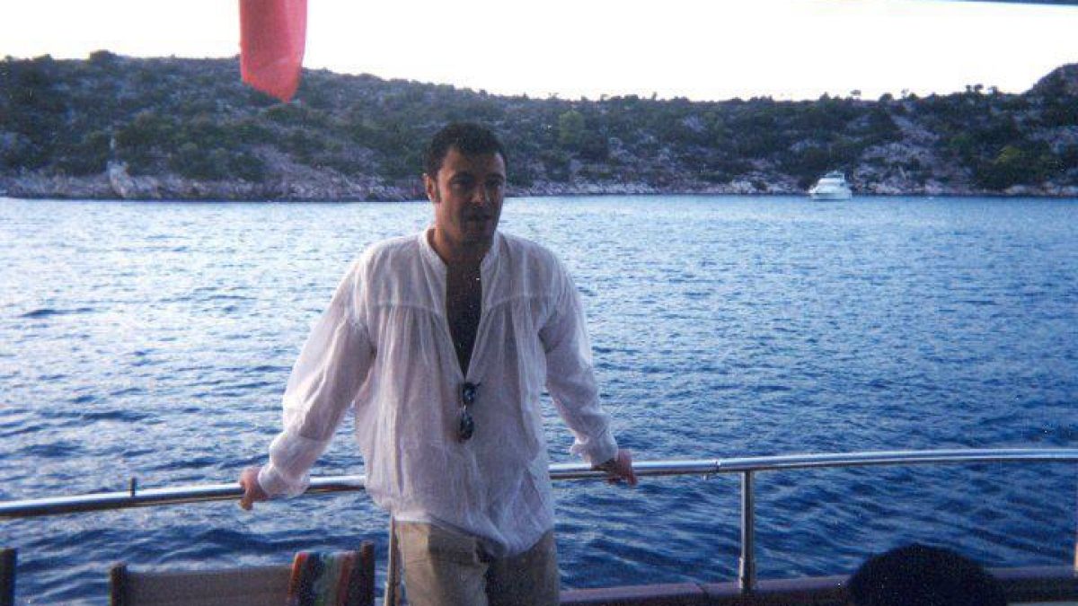 Истината лъсна: Сензационната снимка на Жоро Илиев тръгнала от доведената дъщеря на Аня Пенчева