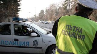 Научете истинското предназначение на аварийната лента на магистралата, за да не умират хора (ВИДЕО)