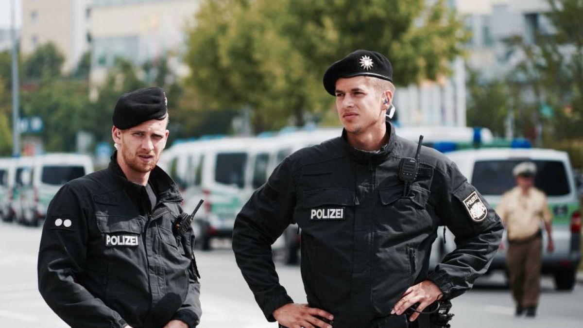 Арабски бежанци пребиха брутално двама евреи в Берлин (ВИДЕО)