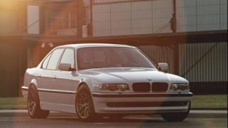Единственото по рода си BMW M7 (E38) (СНИМКИ)