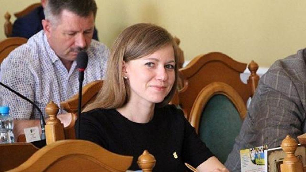 Велик човек! Украинска депутатка поздрави Хитлер за рождения му ден (СНИМКА)