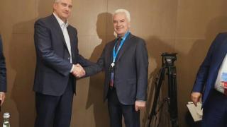 Сидеров се срещна с главата на Крим в Ялта (СНИМКИ)
