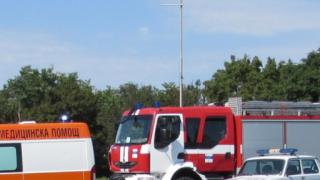 Сигнал в БЛИЦ! Пожарна и полиция край летището на Доброславци!