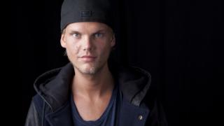 След смъртта на Avicii, световноизвестни диджеи разказват за рисковете на професията