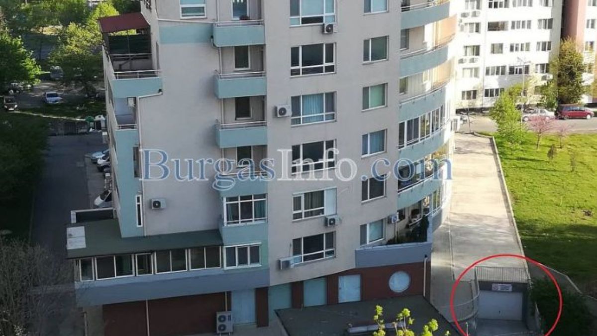 Първи СНИМКИ от мястото на простреляния в Бургас Александър