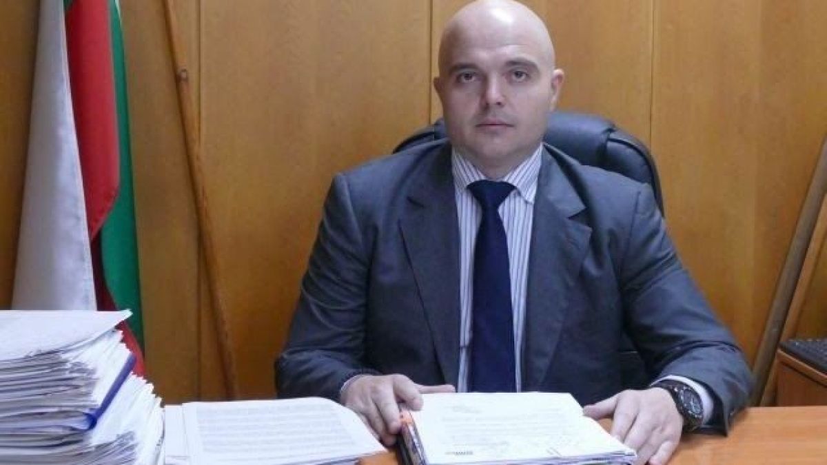 Шефът на СДВР с горещи подробности за окошарения Йордан Исаев, ранил двама полицаи с бомбичка на вечното дерби