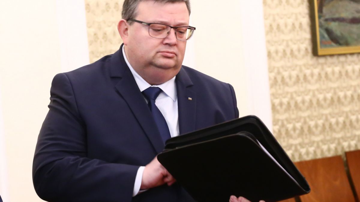 Цацаров изпрати на Борисов предложение за действиe в Национален парк „Пирин”