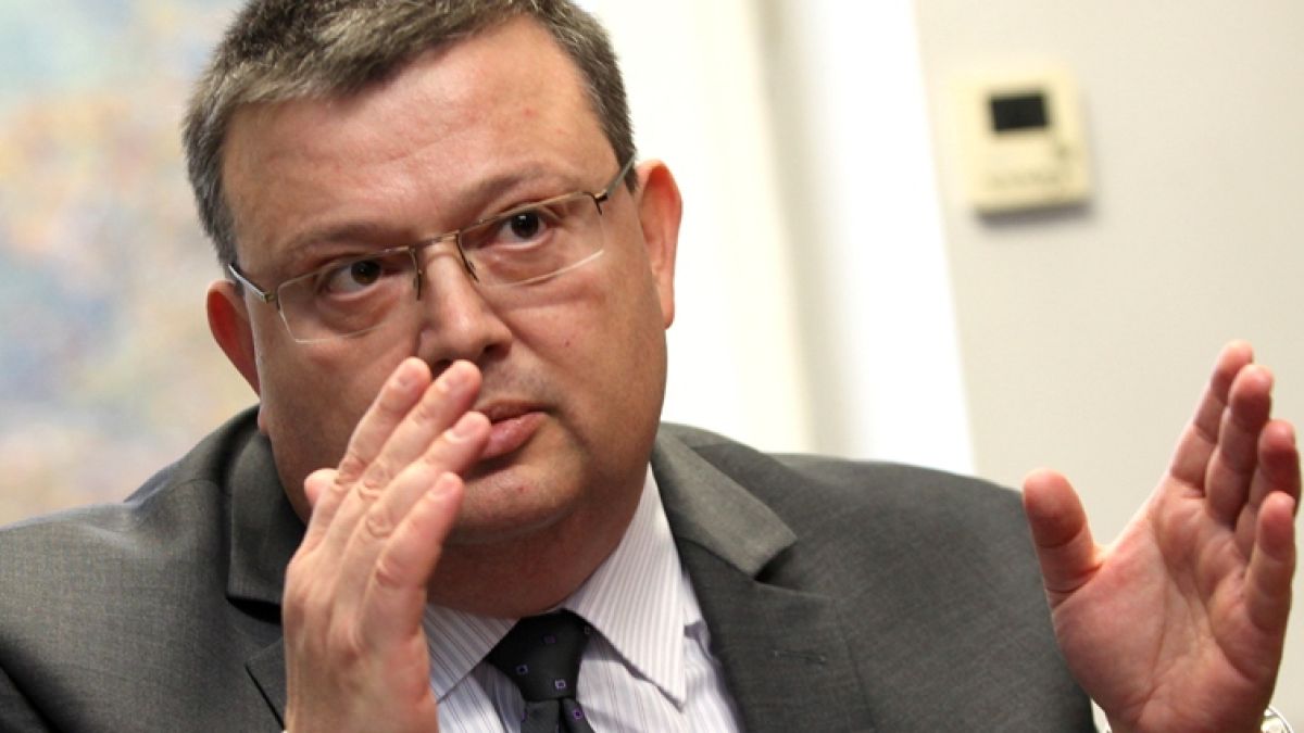 Цацаров в ексклузивно интервю пред БЛИЦ от Брюксел: Арестите срещу корупцията не се харесват от грантово зависими политици!
