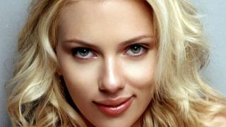 Пълен обрат! Скарлет Йохансон не прилича на себе си! Вижте я сега (СНИМКИ)