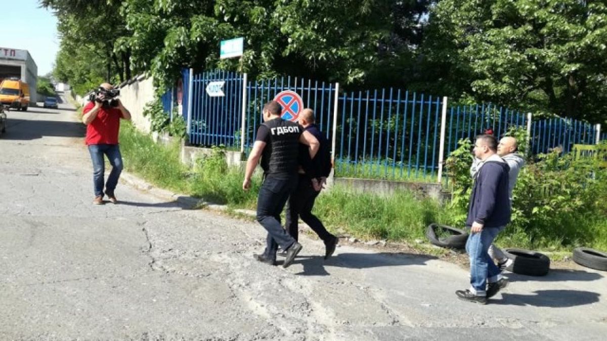 Спецсъдът решава на драматично заседание съдбата на задържаните подкупни служители от ДАИ